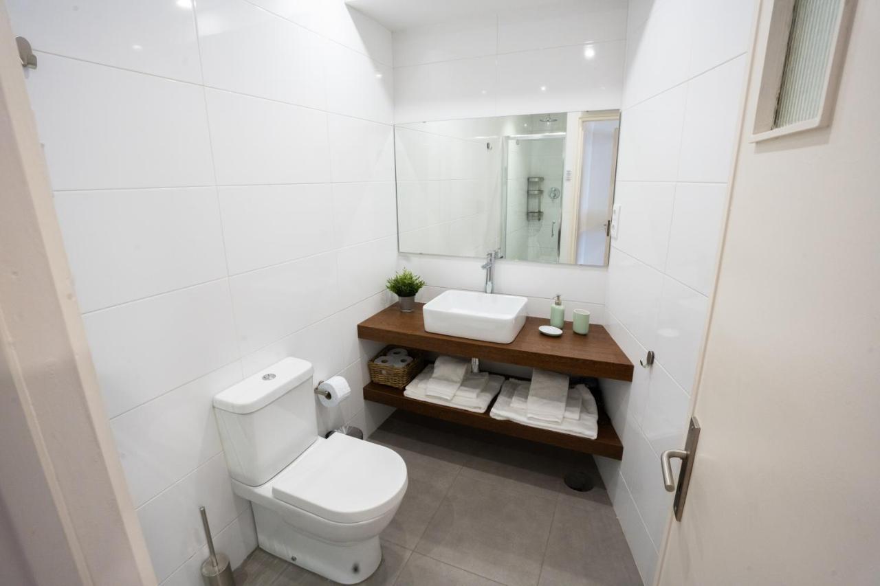 Alegria Cozy Com Terraco - Centro Do Porto Apartment Luaran gambar