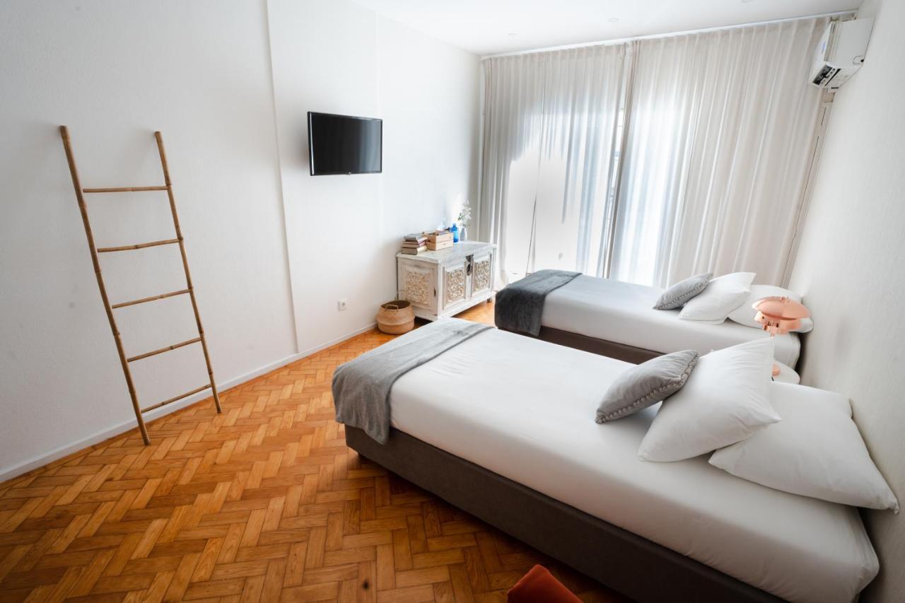 Alegria Cozy Com Terraco - Centro Do Porto Apartment Luaran gambar
